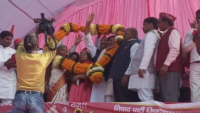 Photo of आज दिनांक 14 जनवरी 2020 दिन मंगलवार समय 11 बजे गोरखपुर जिला कमेटी निषाद पार्टी प्रयागराज (इलाहाबाद) निषाद राज गुह्य महराज से जो विगत 13 जपचाी 2013 को किले पर निषाद पार्टी के राष्ट्रीय अध्यक्ष  मा0 डा0 संजय कुमार निषाद जी ने अपने 23 साथियों के सहित संकल्प लिया गया