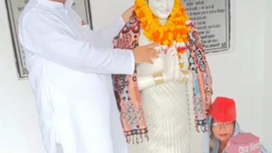 Photo of फूलन की हत्या की हो सीबीआई जांच, उनकी मां दो जून की रोटी को रहीं तरस-संजय निषाद